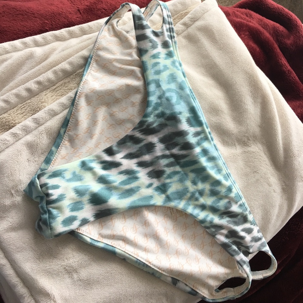 VS bikini bottom