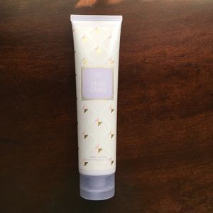 ARI by Ariana Grande Lotion