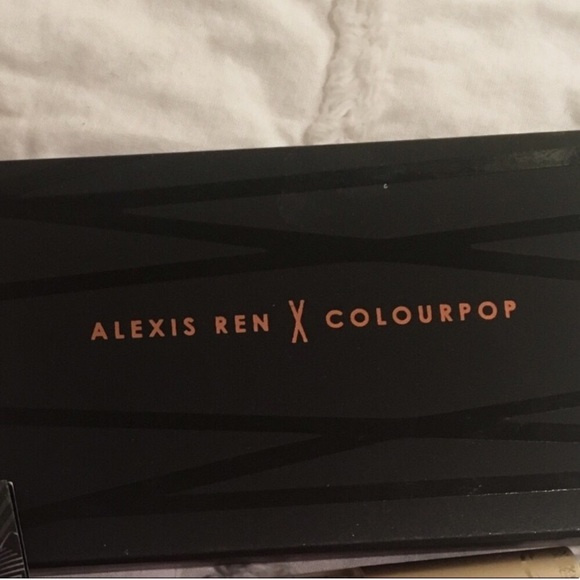 Colourpop Other - Colourpop x Alexis Ren Pressed Powder Face Duo