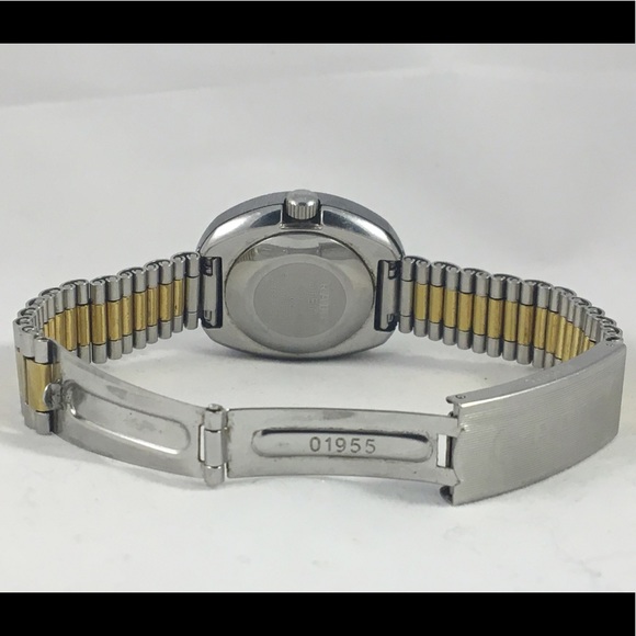 Ladies Rado watch - Picture 4 of 4