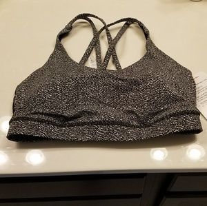 Lululemon (new) Energy Bra - Size 8