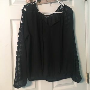 Women's Top