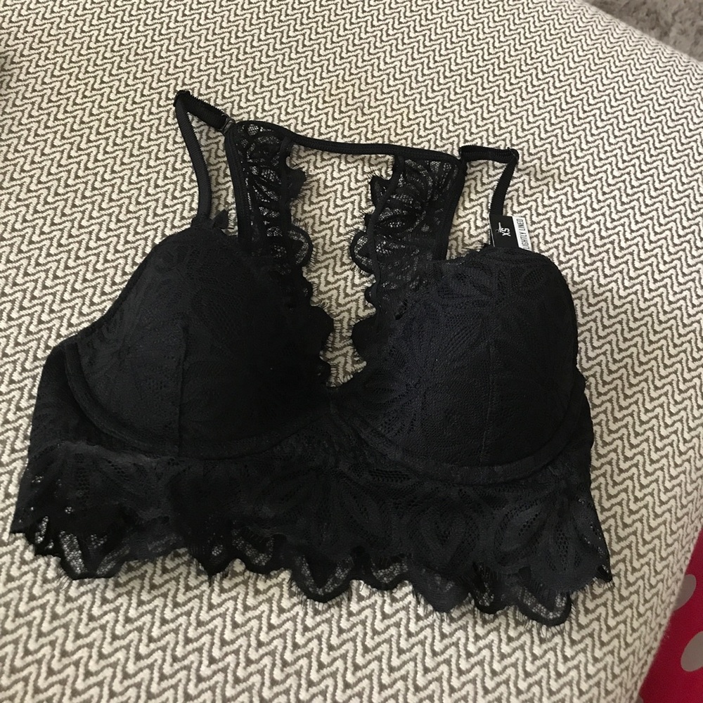 NWT vs pink brallete lightly Lined xs