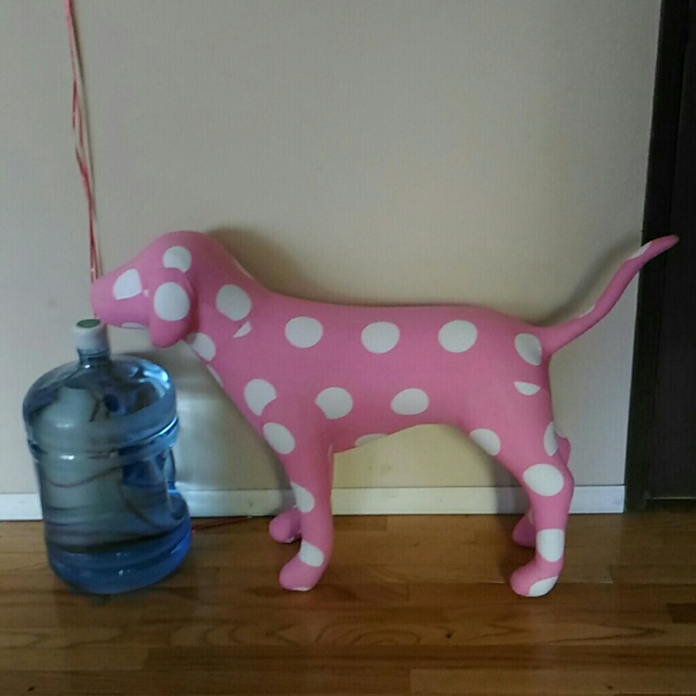 RARE Collectors VS Pink Display Dog
