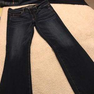 Kickboot style American Eagle jean