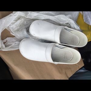 White leather Danskos