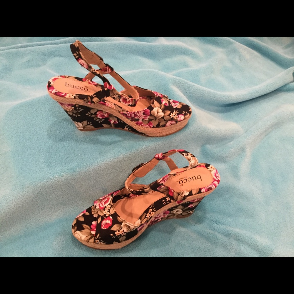 Bucco wedge sandals, size 9