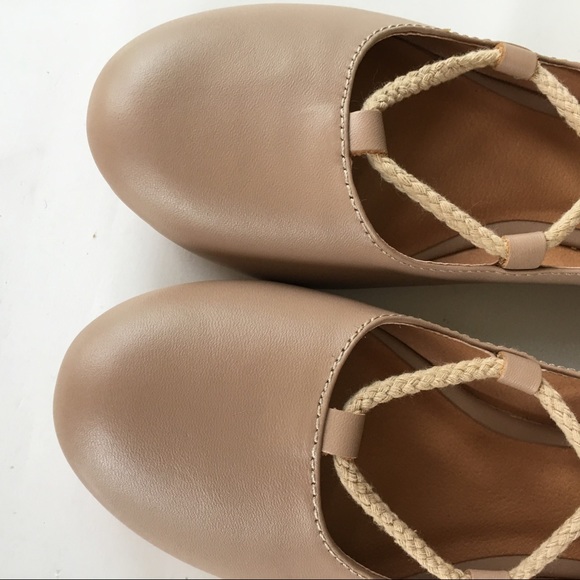 NEW KELSI DAGGER KDB strappy ballet flat camel 6.5 - Picture 6 of 7