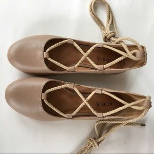 NEW KELSI DAGGER KDB strappy ballet flat camel 6.5 NEW KELSI DAGGER KDB strappy ballet flat camel 6.5