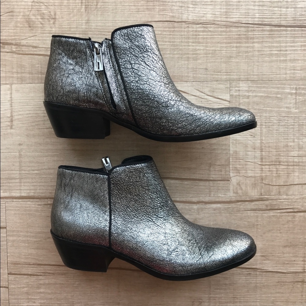 NWOB Sam Edelman Petty Cracked Metallic Bootie - Picture 6 of 8