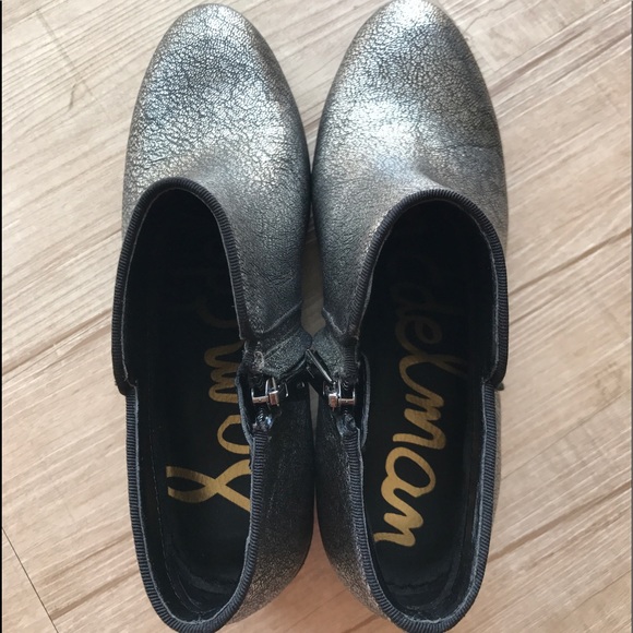 NWOB Sam Edelman Petty Cracked Metallic Bootie - Picture 5 of 8