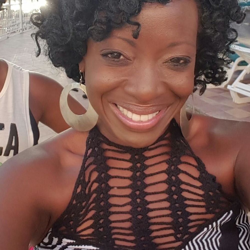 Meet your Posher, Lisa