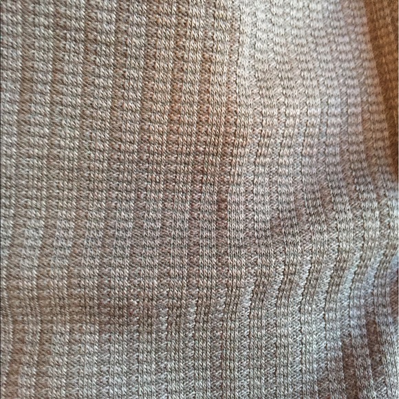 Black textured Perry Ellis tee - Picture 4 of 4