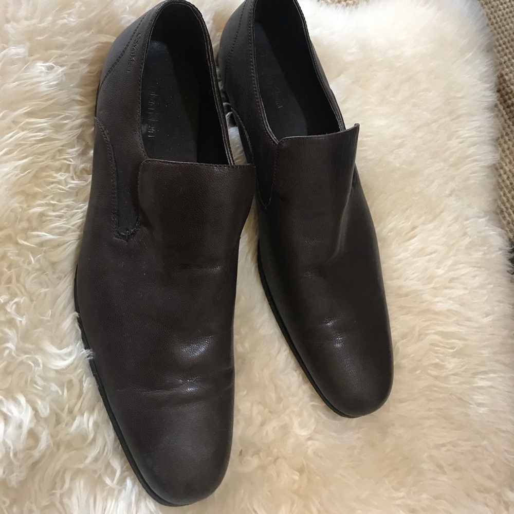 Men's Calvin Klein dress shoes ..