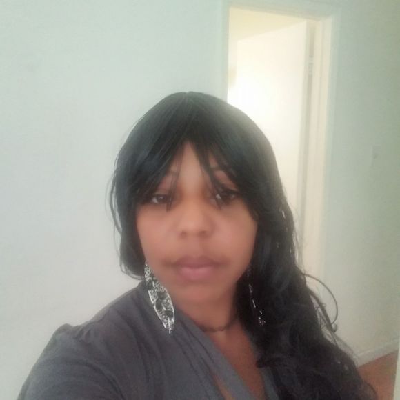 Meet your Posher, Liah - Picture 1 of 1