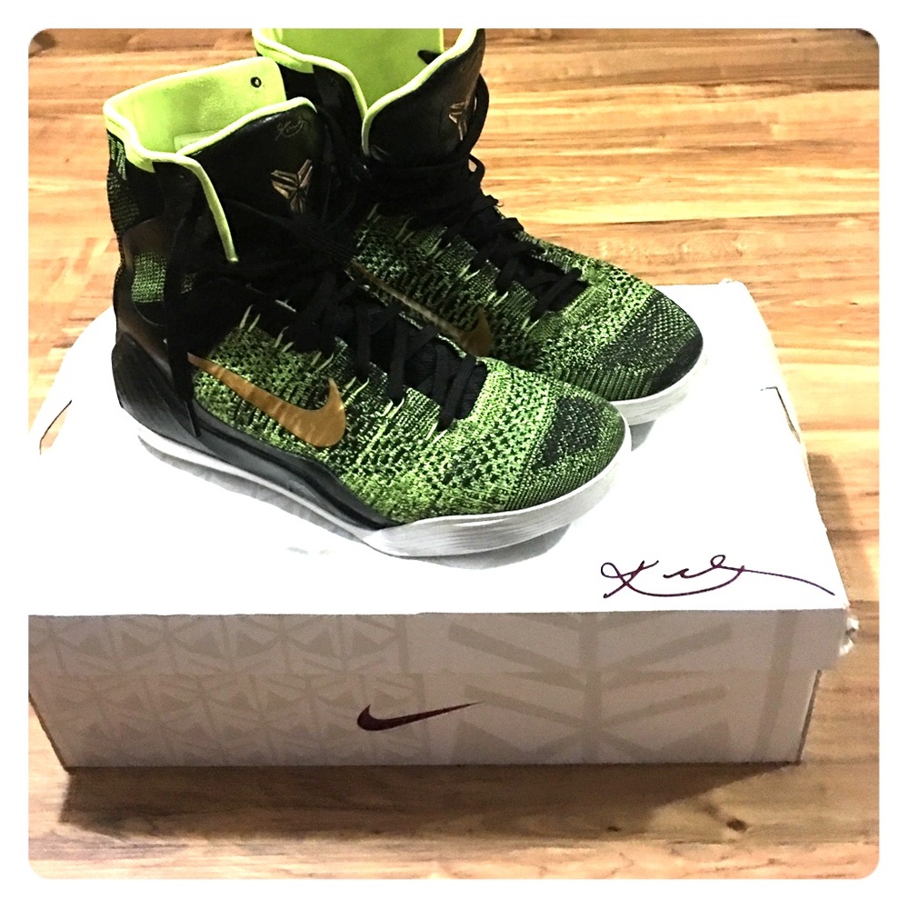 Kobe 9 ELITE! Only indoor used in great condition.