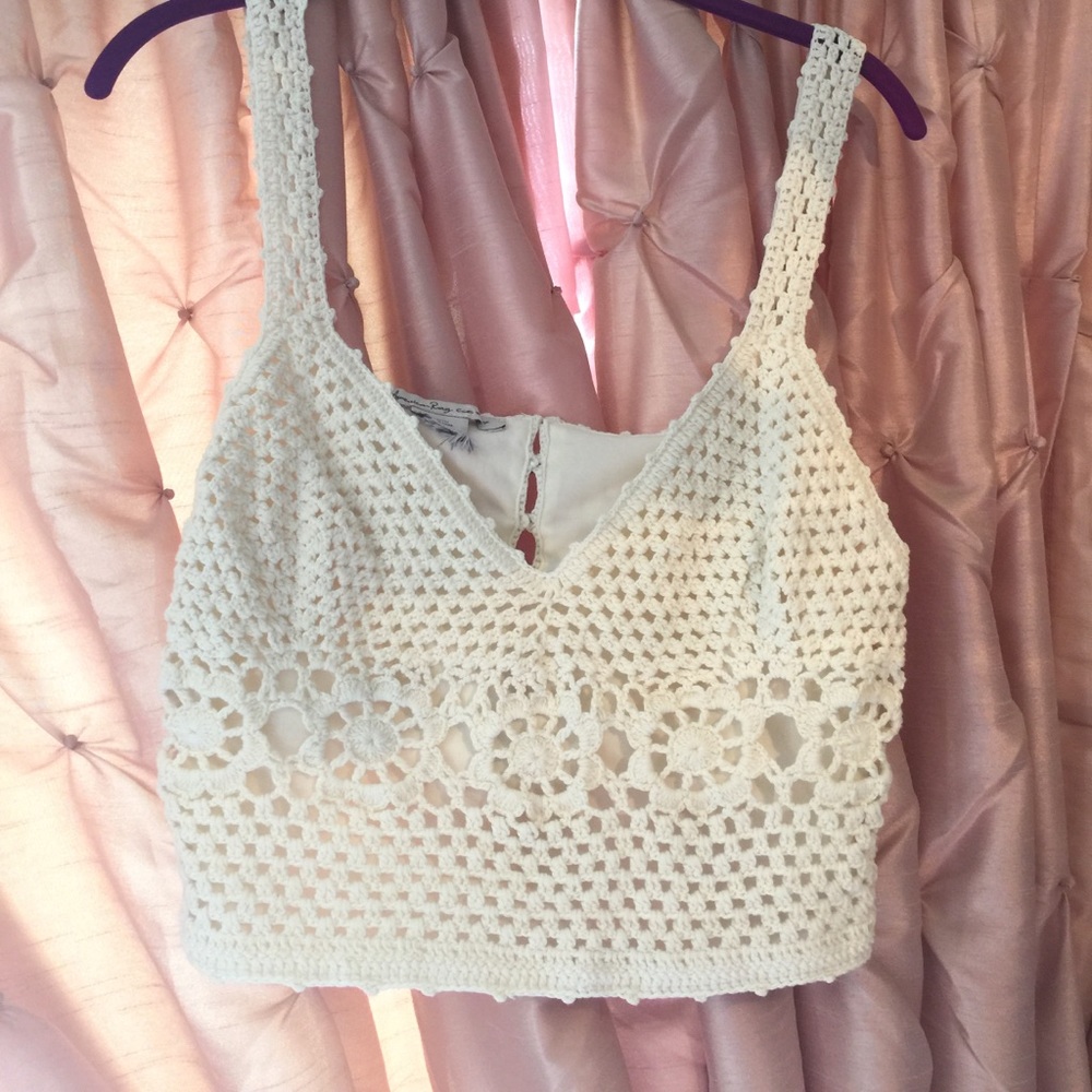 Beautiful American rag crop top ! Size XL