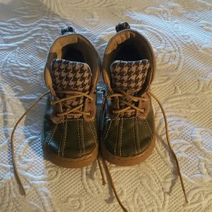 Boys boots size 8 toddler