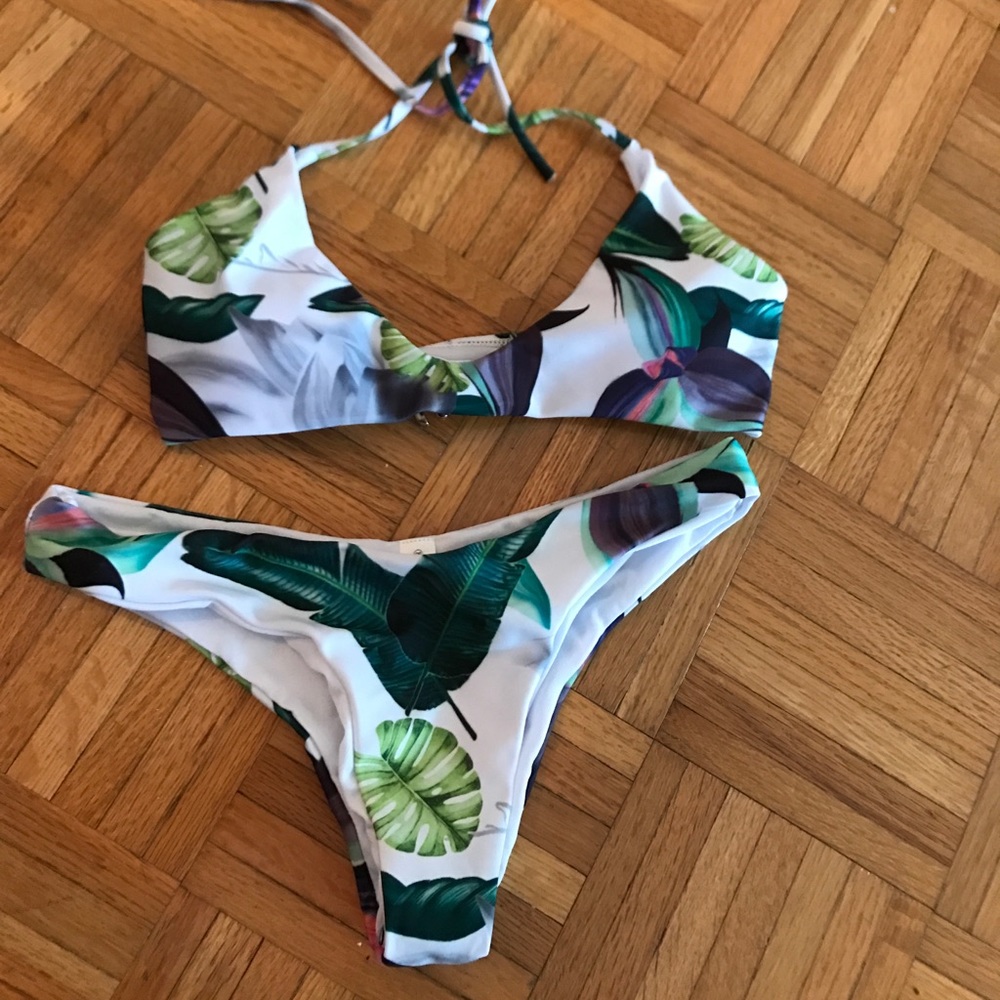 Halter Tropical Leaf Print Bikini
