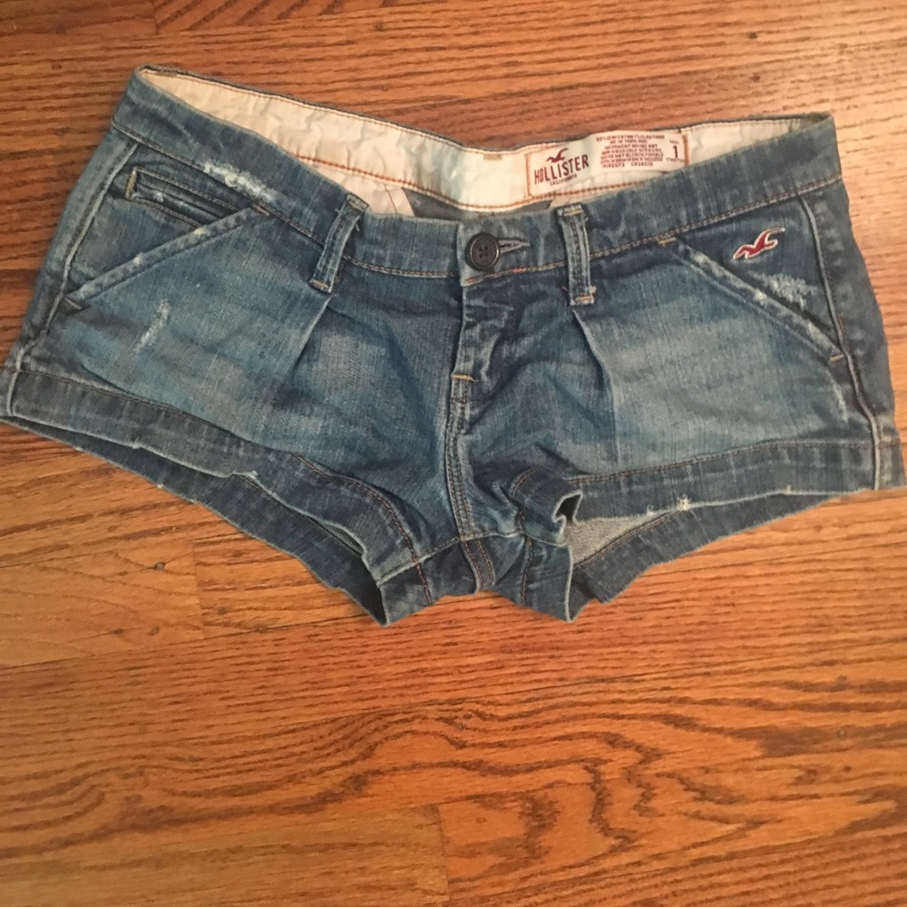 Hollister Jean Short Shorts