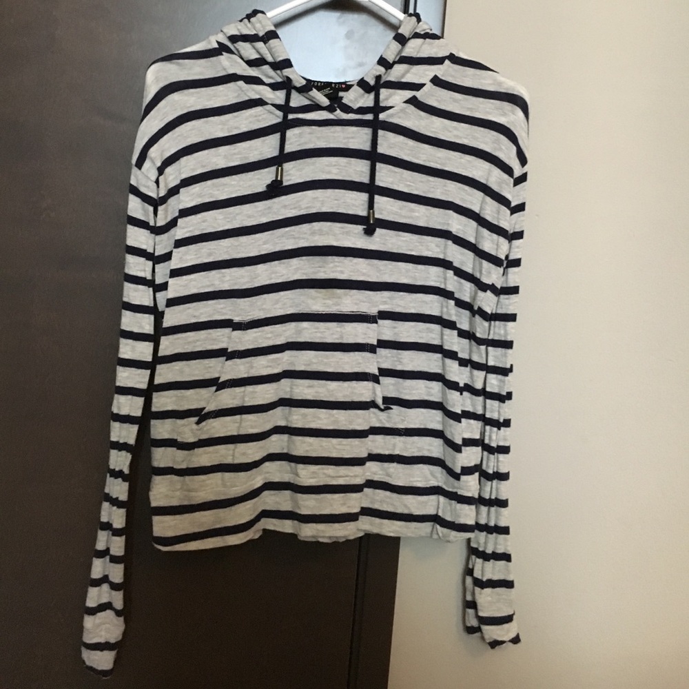 Striped hooded pull over