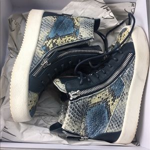 Giuseppe Sneakers Size 6