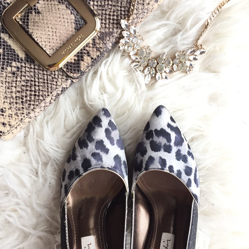 Authentic Pierre Cardin Leopard pumps