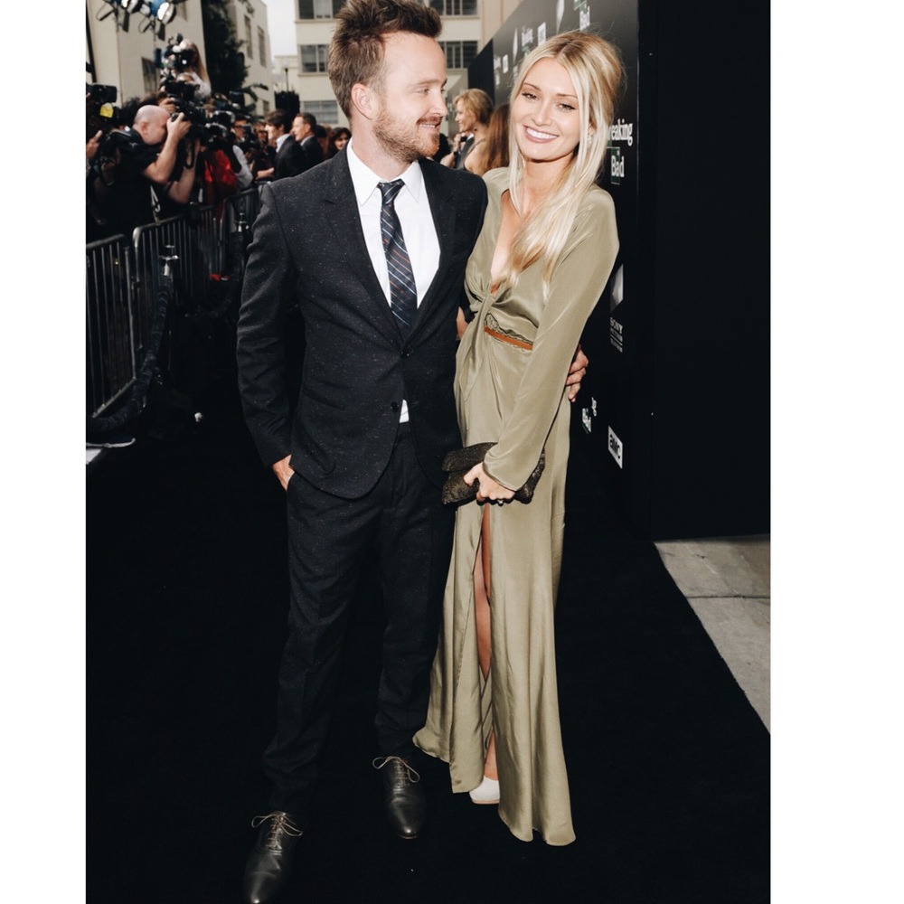 ISO SCF CLYDE DRESS!!! HELP!