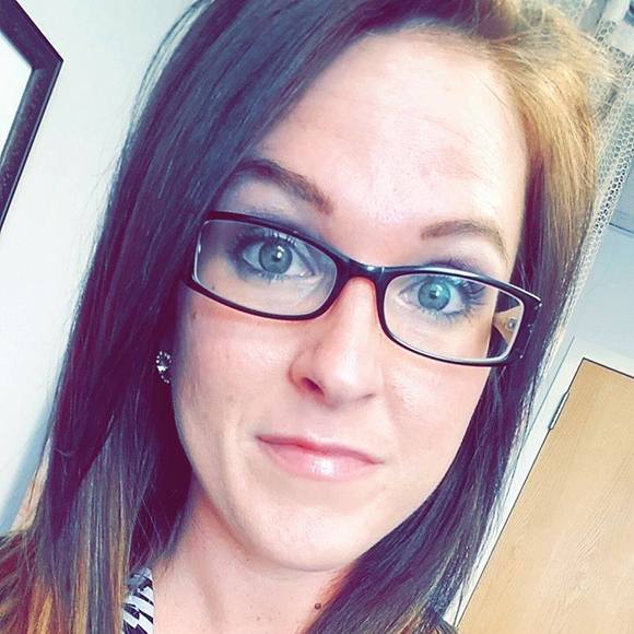 Meet your Posher, Alicia - Picture 1 of 1