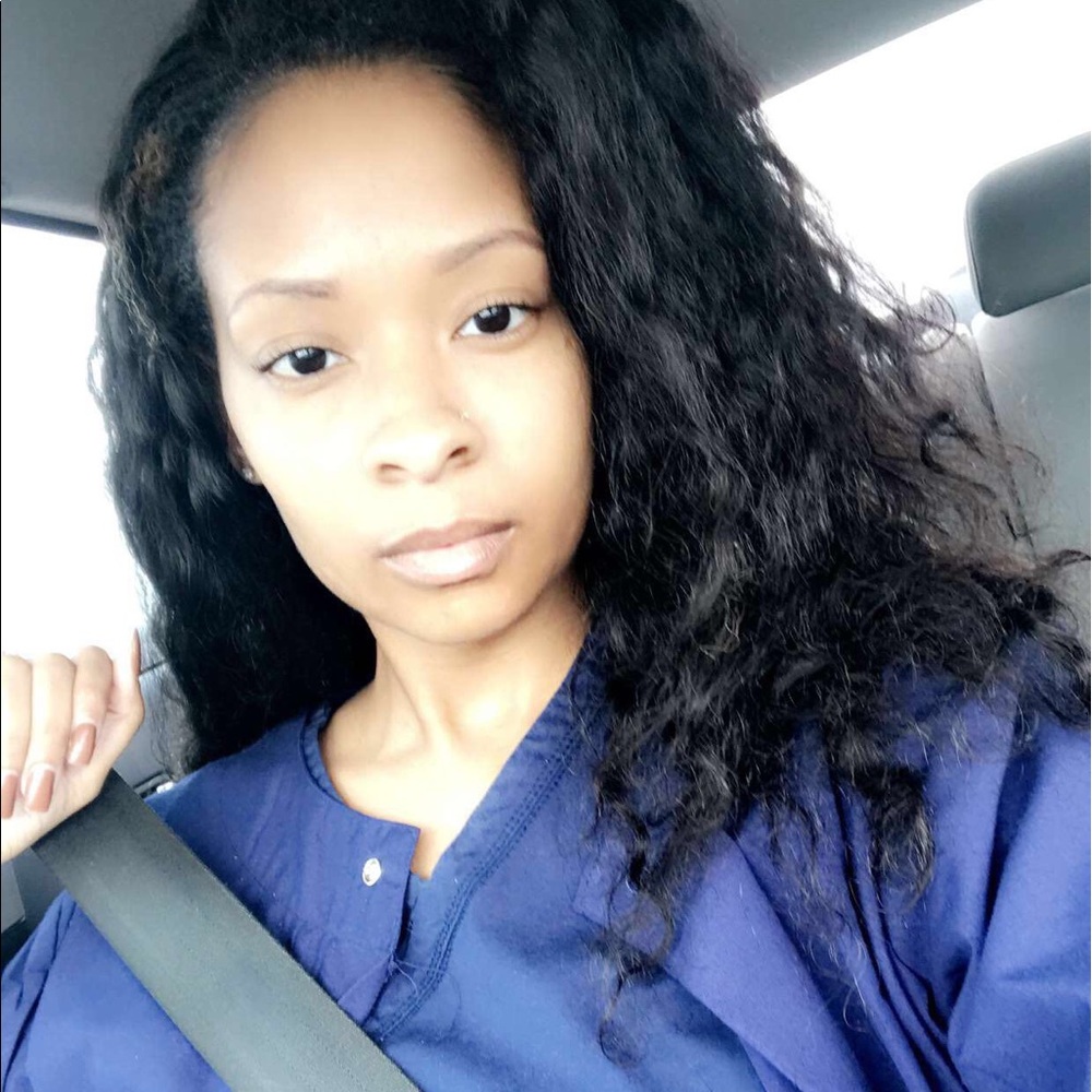 Meet your Posher, Ashley