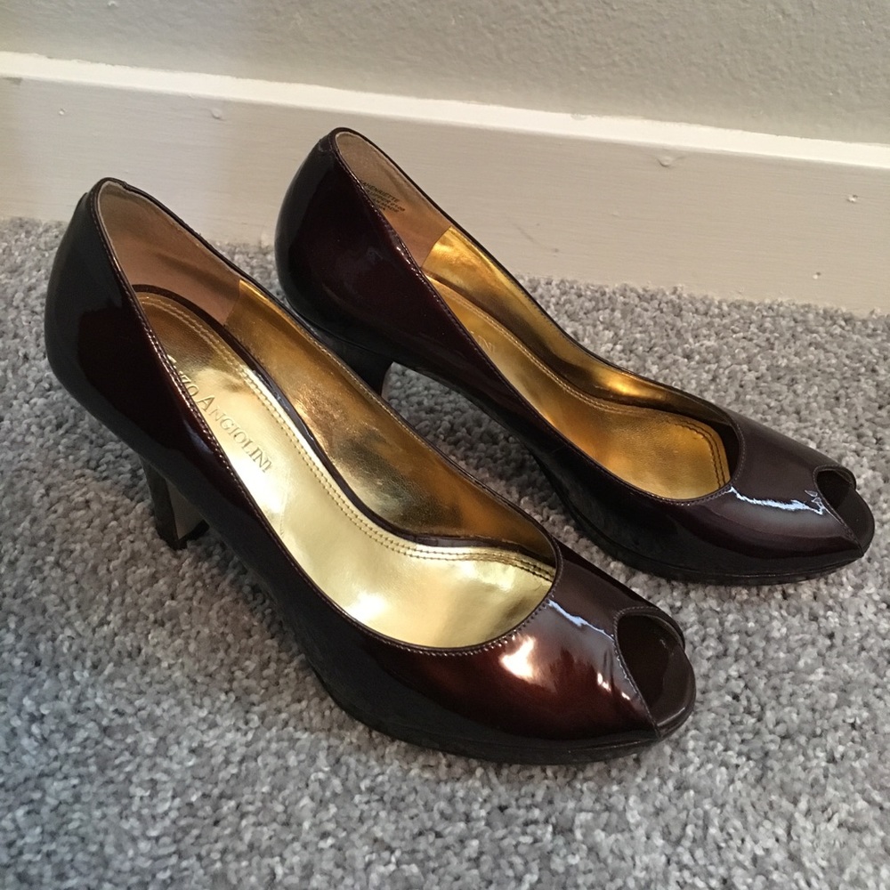 Brown peep toe Enzo Angiolini heel