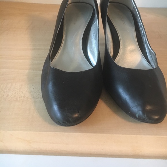 Liz Claiborne black heels - Picture 2 of 4