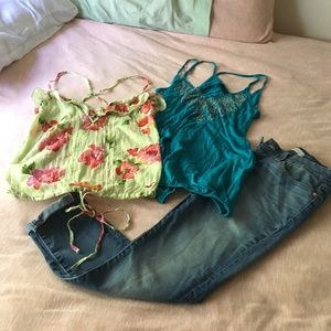 Two blouses and a pair of Skinny jeans
