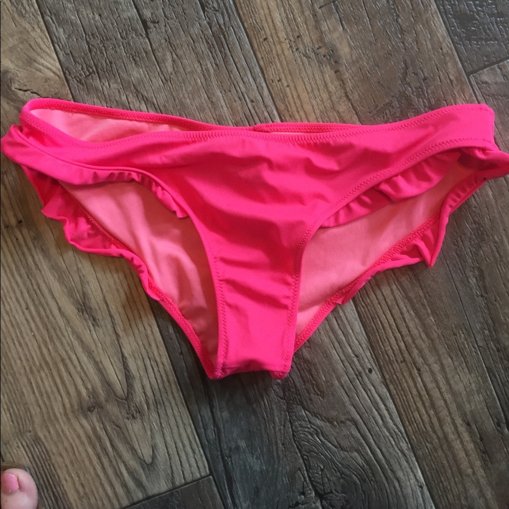 Victoria's Secret ruffled cheeky bottoms