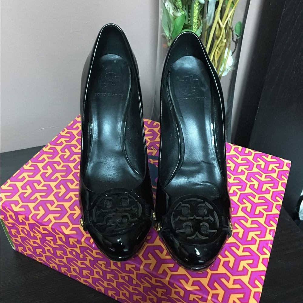 Tory Burch James Pump - 7.5