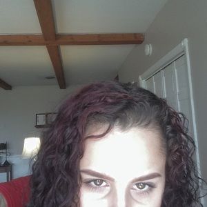 Meet your Posher, Brianna