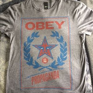 Grey Obey t shirt