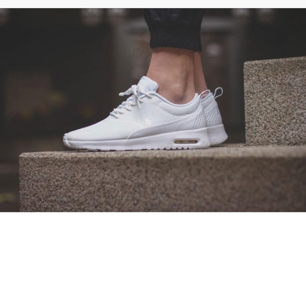 Nike Air Max Thea Triple White