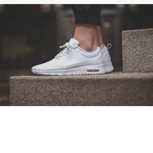 Nike Air Max Thea Triple White
