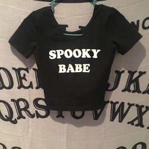 Nikki Lipstick Spooky Babe crop top