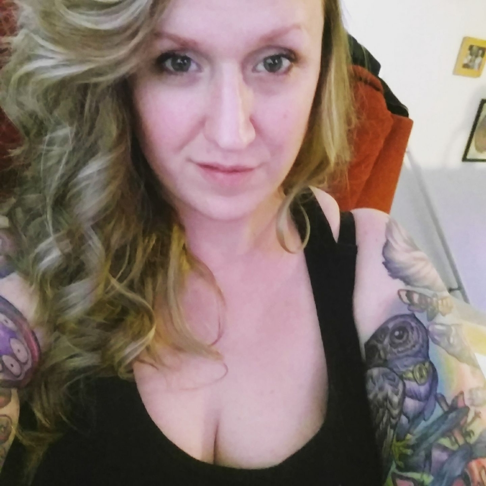 Meet your Posher, Laura