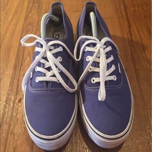Men's Authentic Vans Platform shoes size 10