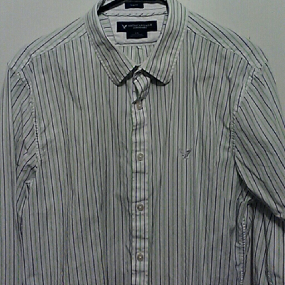 American Eagle long sleeve shirt.