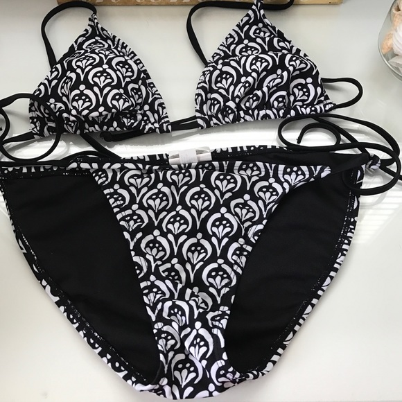 Old Navy Other - Old navy two piece bikini SMALL /MEDIUM