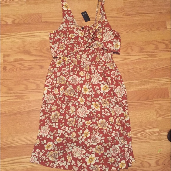 NWT TORRID BOHO FLORAL DRESS SIZE 2 - Picture 2 of 4
