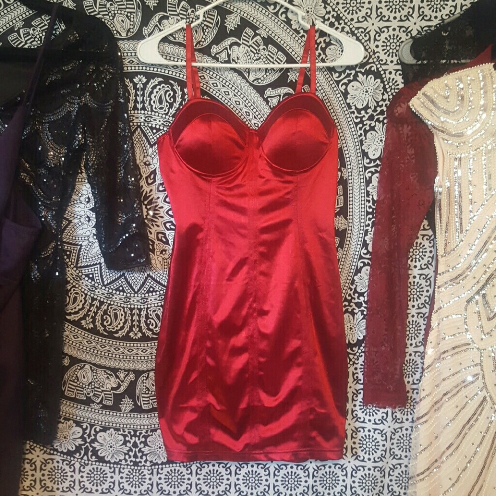 Nwt red dress