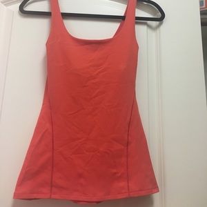 Lululemon top