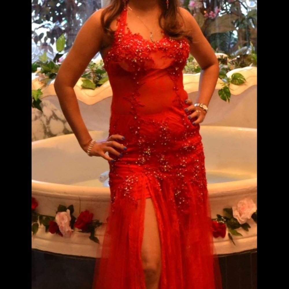 Red prom dress size 6