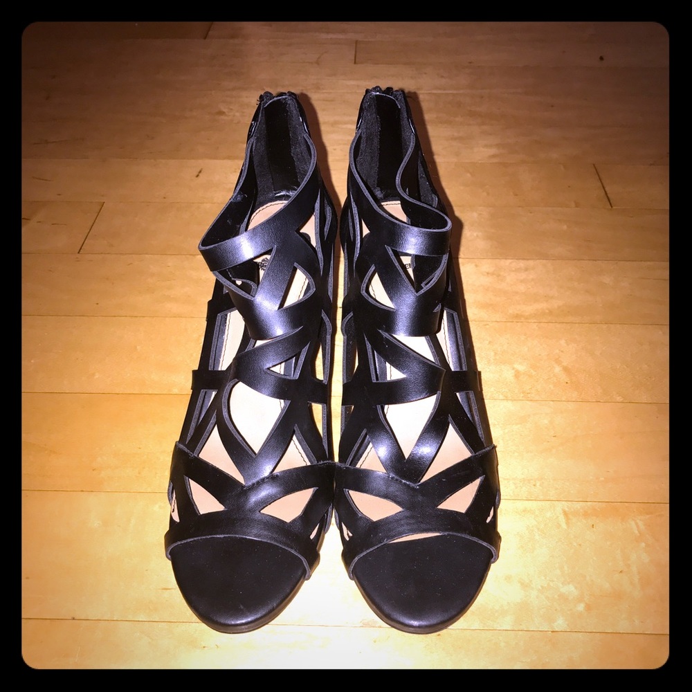 Fergalicious black heels!