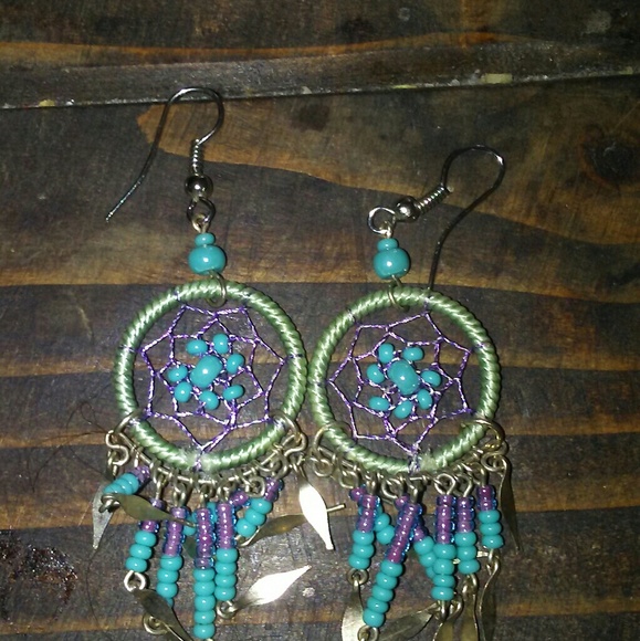Earring Bundle - Picture 5 of 5